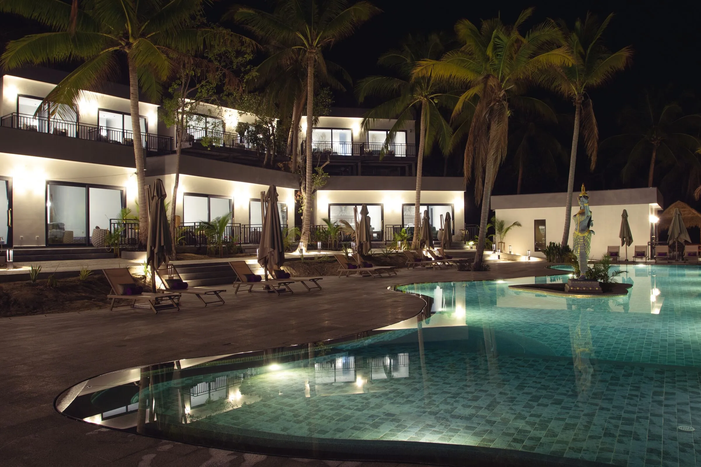 Apsara Resort at night