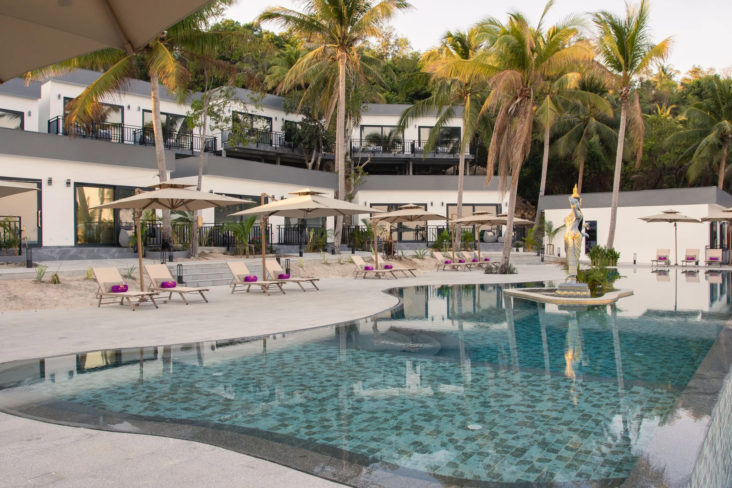 Pool and villas at Apsara Resort